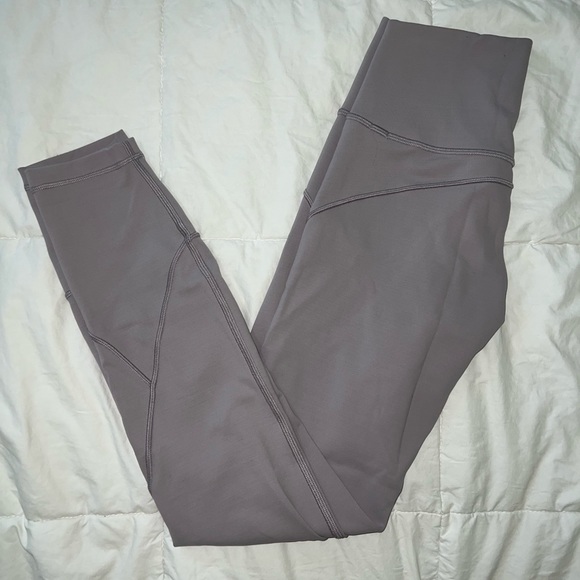 Lululemon In Movement Pant 25” - Picture 2 of 2